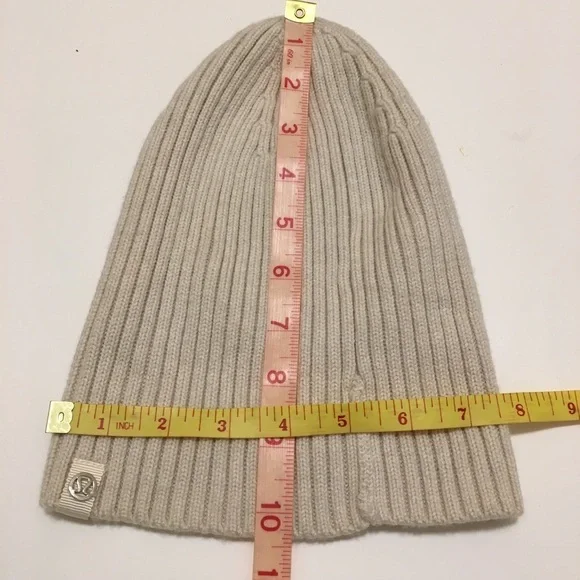 1.Lululemon Wool Be Cozy Toque Merino Wool - Picture 5 of 9